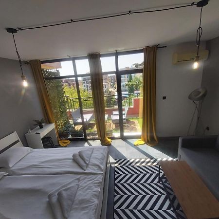 Nobel Private Vip Apartments 阳光海滩 外观 照片